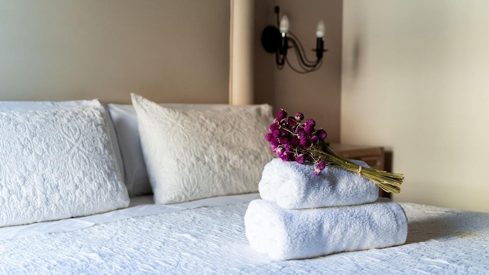 Hotel El Cerco Puente la Reina Dış mekan fotoğraf