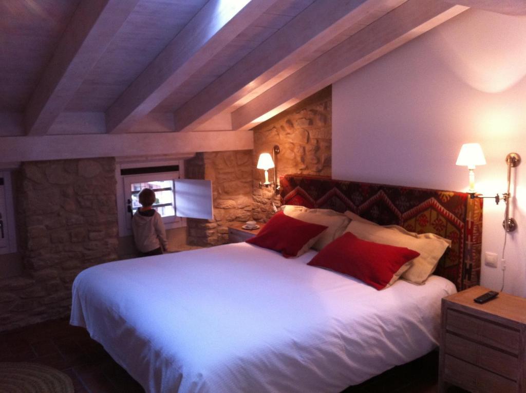 Hotel El Cerco Puente la Reina Oda fotoğraf